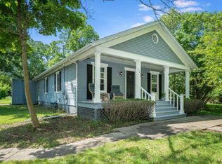 1335 Edgemoor Ave, Kalamazoo, MI 49008