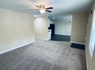 Cross Creek 1150, Greenville, NC 27834