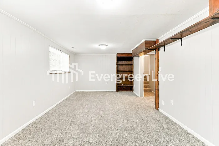 3 bed, 1.5 bath, 1282 sqft, $1,295 — Photo 3