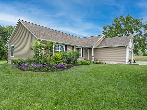 3rd image of 9931 Bunnell Hill Rd