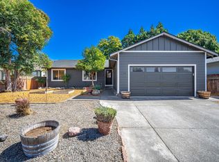 230 Carina Dr, Santa Rosa, CA 95401