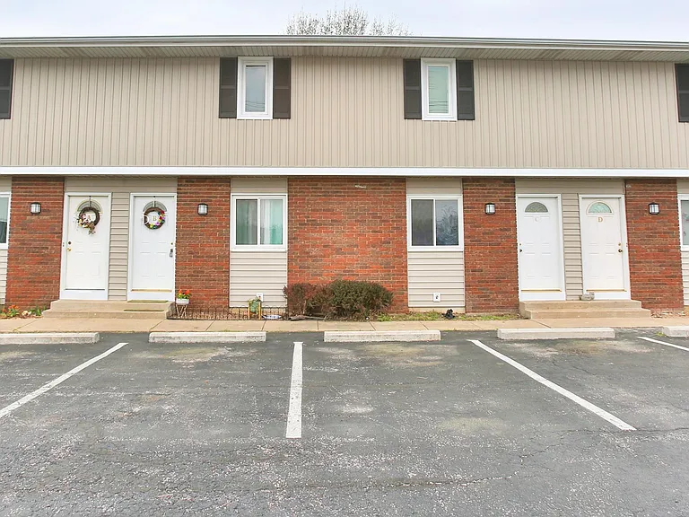 1207 N Main St #B — Photo 20