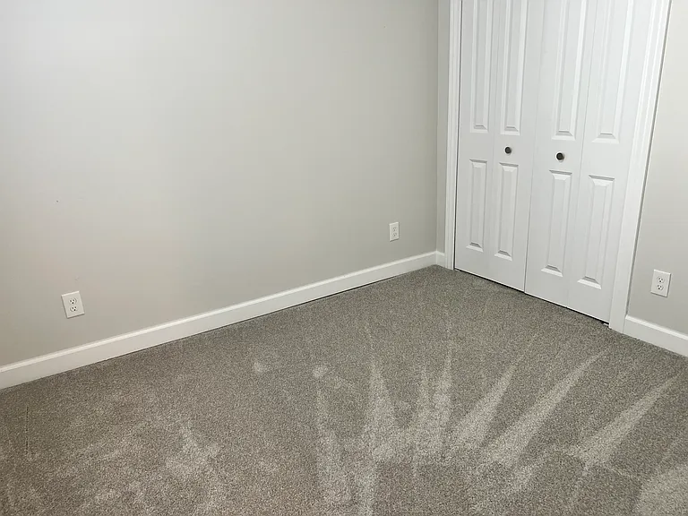 11671 Hartel Ave #4 — Photo 5