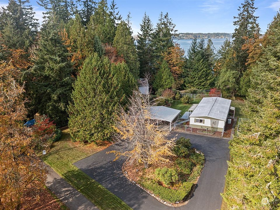 1st image of 300 39th Avenue NE