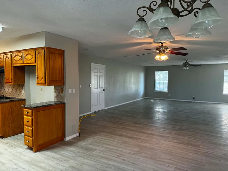 3297 Cordell Rd — Photo 6