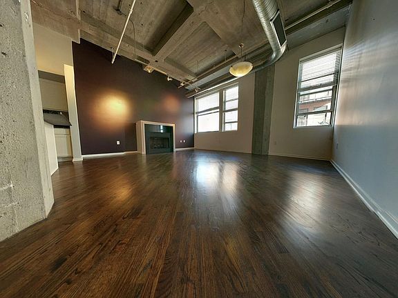 5th image of 2107 Grand Ave Unit 403