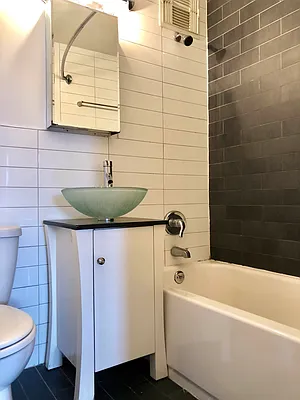 Rented by Lone Peak Realty | media 34