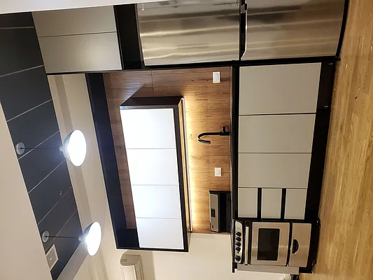 Rented by Signature Property Realty | media 29