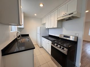 7139 Whitsett Ave APT 5, North Hollywood, CA 91605