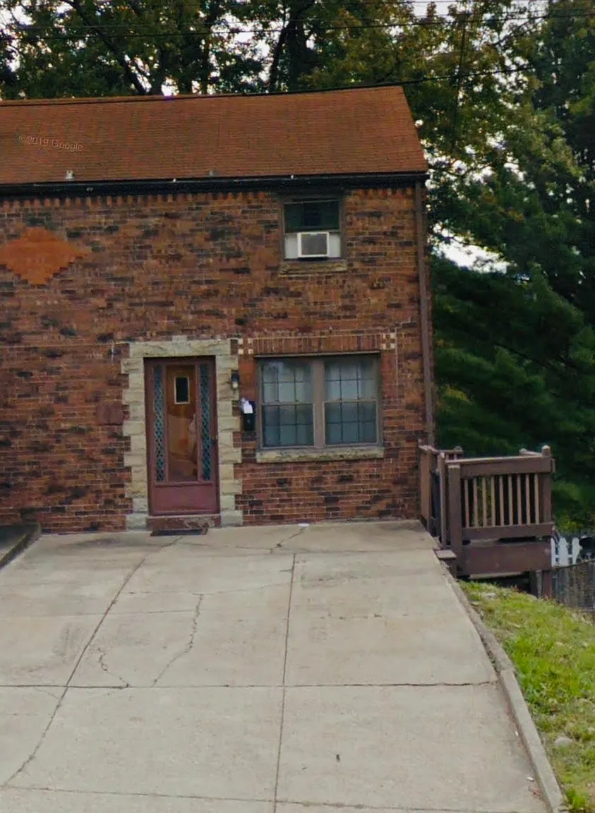 635 Wenzell Ave photo 1