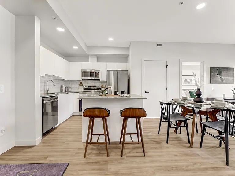 5394 Admiral Girouard St NW — Photo 41