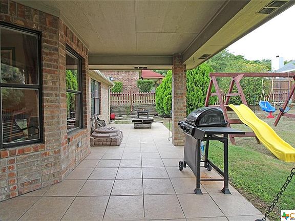 4th image of 1505 Port Dr