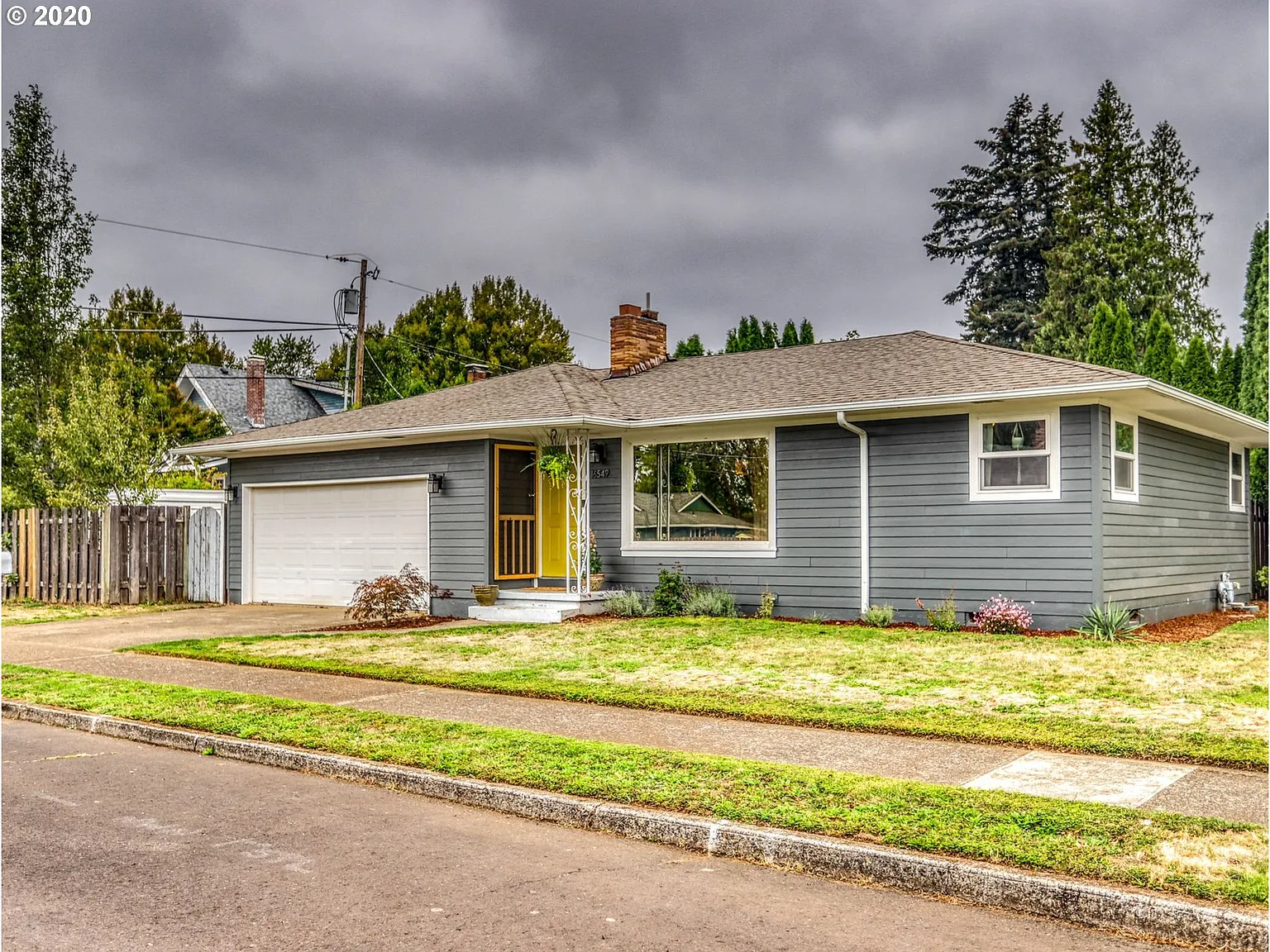 16549 SE Alder Ct photo 1