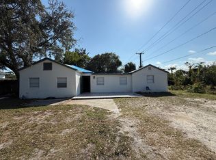 2736 Ranch House Rd, West Palm Beach, FL 33406