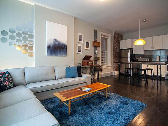 2nd image of 3624 Hartford St #1