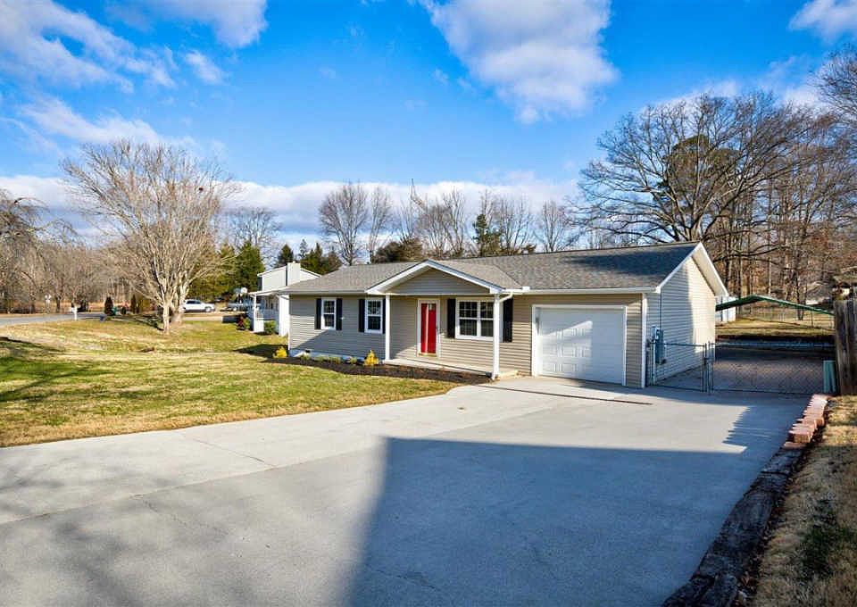 1st image of 7606 Foxglen Blvd