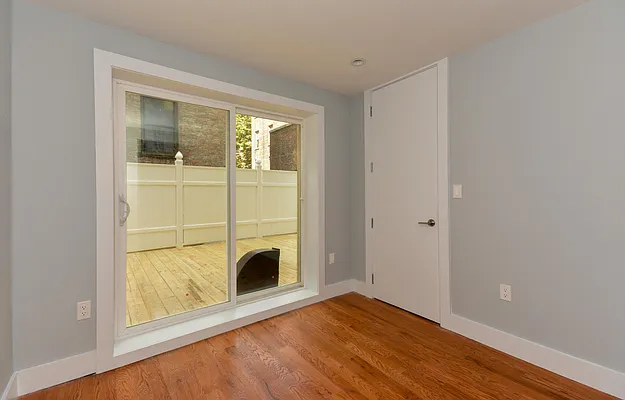 Rented by Clove Realty LLC | media 69