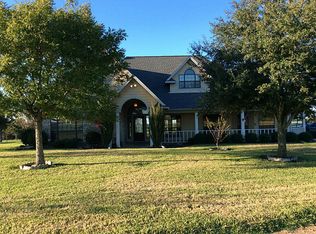 2759 County Road 402, Dime Box, TX 77853