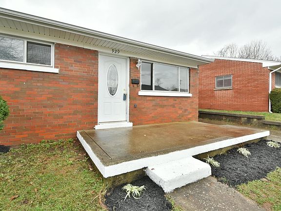 4th image of 929 Waverly Dr
