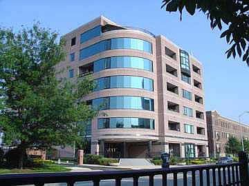1st image of 225 N New Jersey St APT 38