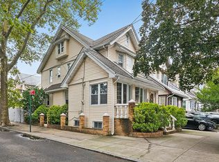 91-22 97th St, Jamaica, NY 11421
