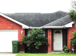 1305 E Bugambilia Ave, Hidalgo, TX 78557