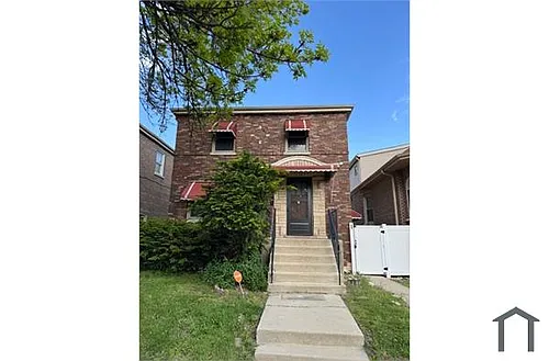 9319 S May St Photo 1