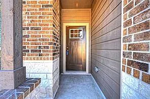 4 bed, 3.0 bath, 1876 sqft, $2,500 — Photo 3