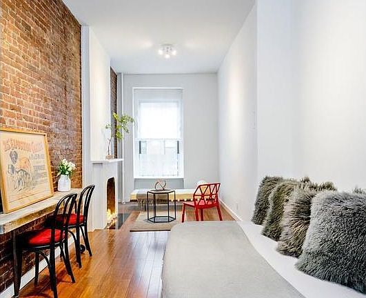4th image of 404 W 48th St APT 1D