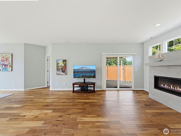 3rd image of 6288 Harbor Sunset Lane