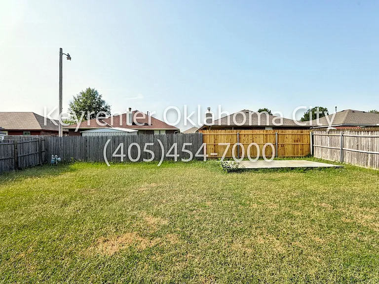 6016 SE 82nd Pl — Photo 40