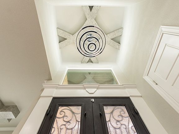 4th image of 8603 Fortuna Ct