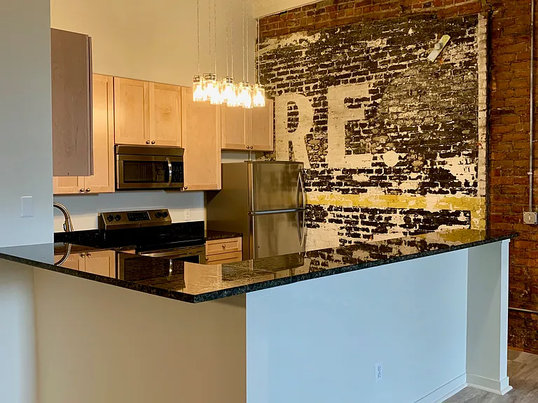 306 S Main St #2A — Photo 10