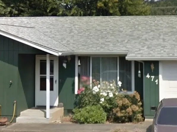 471 E Everett Ave, Sutherlin, OR 97479