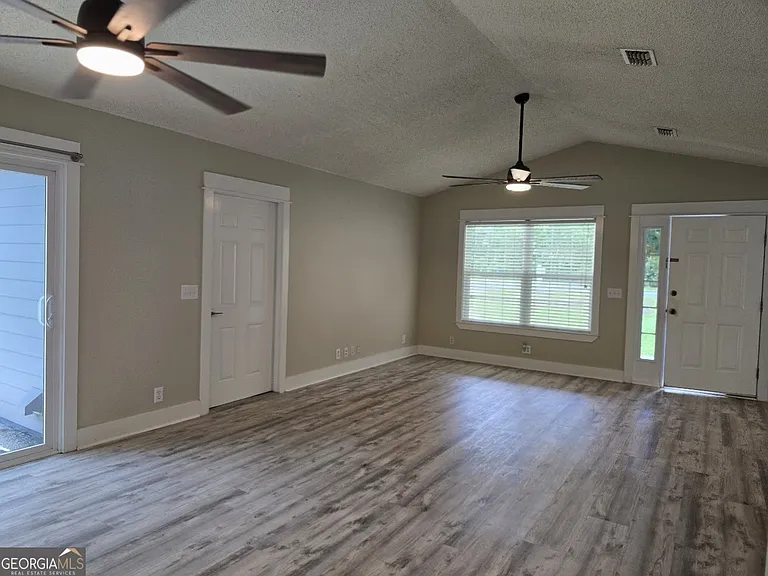 1740 Point Peter Rd — Photo 11