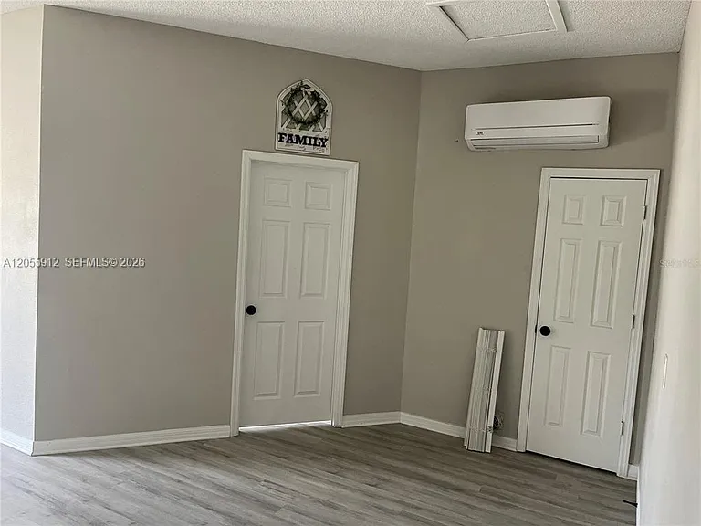 189 Emeraldview Ave — Photo 29