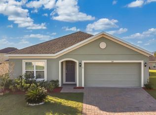 189 Luxmore Rd, Groveland, FL 34736