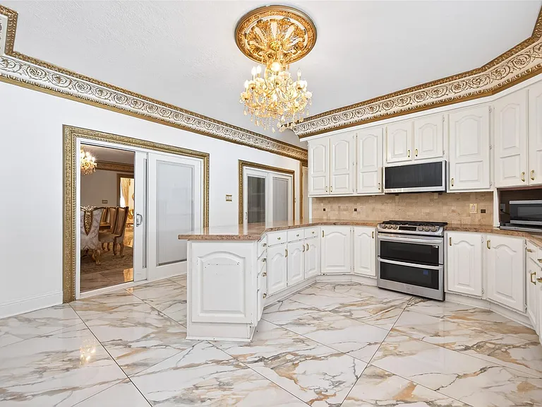24 Windermere Ln — Photo 12