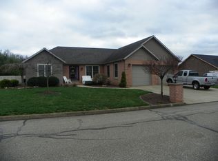 287 Fairway Dr, Beverly, OH 45715