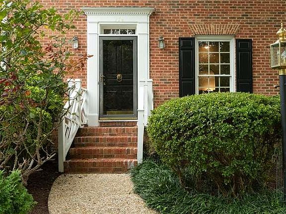 3rd image of 774 Weathergreen Dr