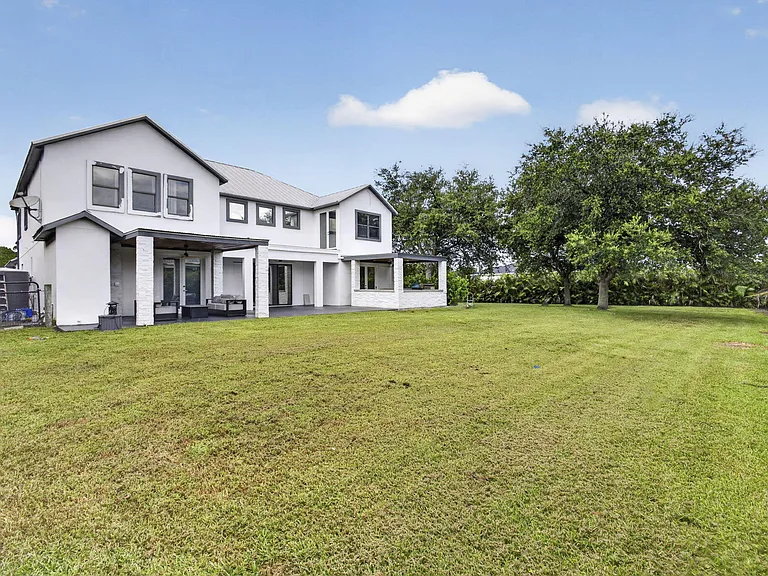 17394 Orange Blvd — Photo 99