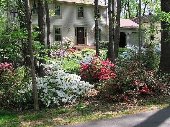 3rd image of 5835 New England Woods Dr