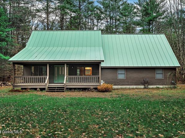 225 NY-74, Schroon Lake, NY 12870