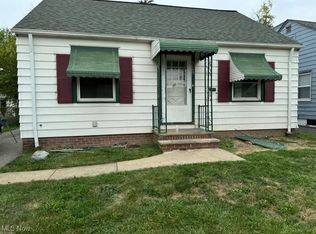 4436 Parkton Dr, Warrensville Heights, OH