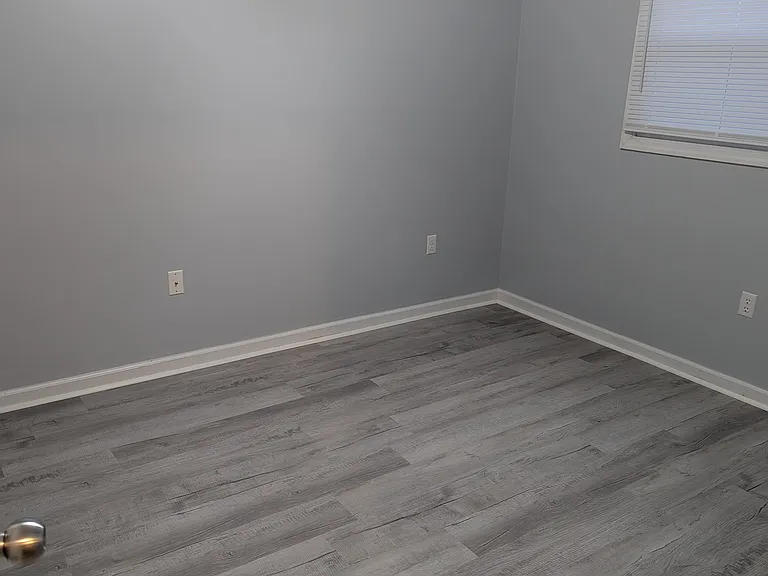 1075 Raintree Dr #1 — Photo 6