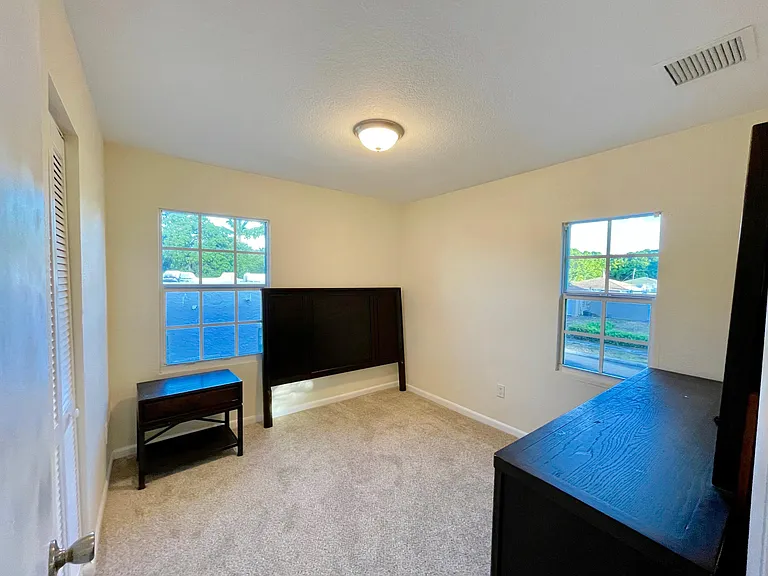 5555 Garden Ave #2 — Photo 4