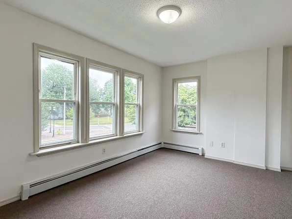 9-17 Webster St / Jess Properties, LLC