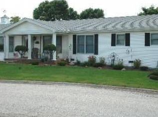 313 Furlong Ln, Grayslake, IL 60030