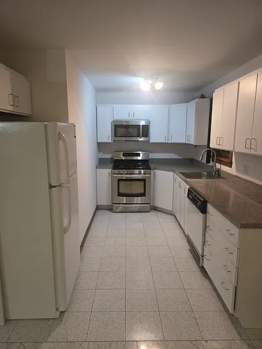 4826 Hylan Blvd #2 Photo 1