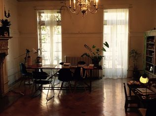 17 2nd St APT 2, Troy, NY 12180
